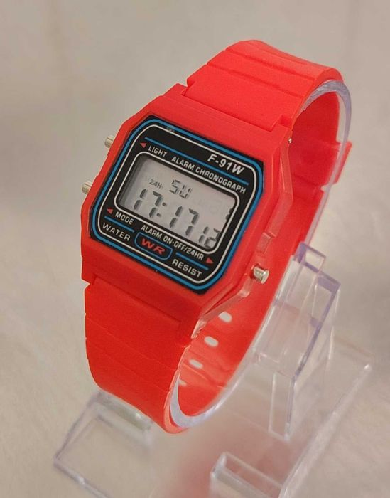 Zegarek w stylu Retro Vintage Klasyczny Zegarek Elektroniczny