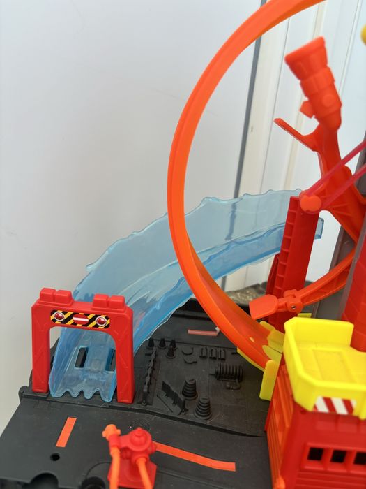 Пожежна станція Hot Wheels City пожарная  станция (HKX41)