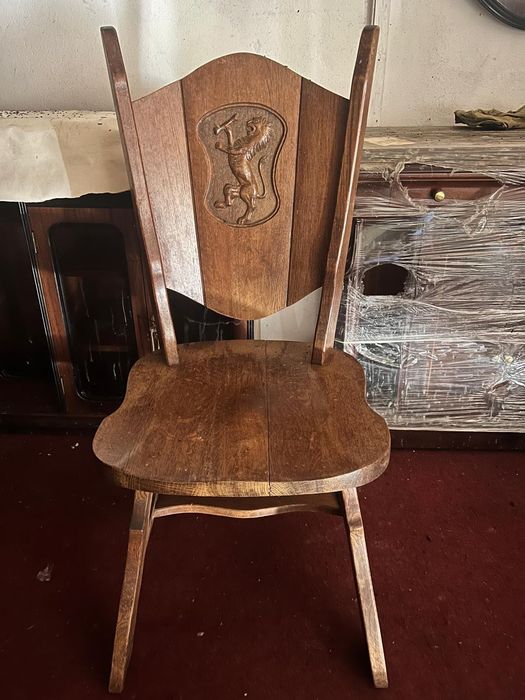 Vendo cadeiras em madeira