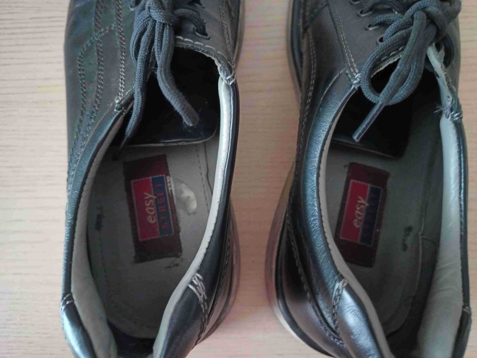 Męskie skórzane buty Easy Street roz. 43