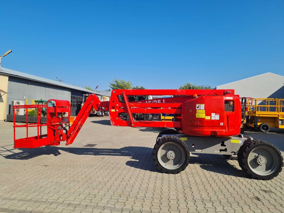 Podnośnik koszowy spalinowy Genie Z-45/25J wysokość robocza 16m, rok 2013