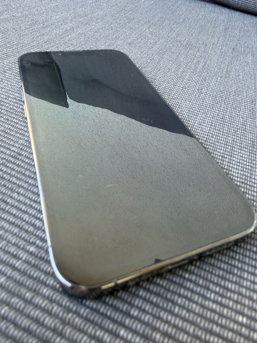 Iphone 13 pro + etui