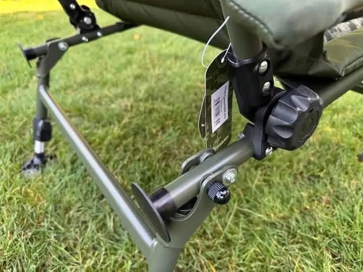 Крісло Mivardi CamoCODE Arm