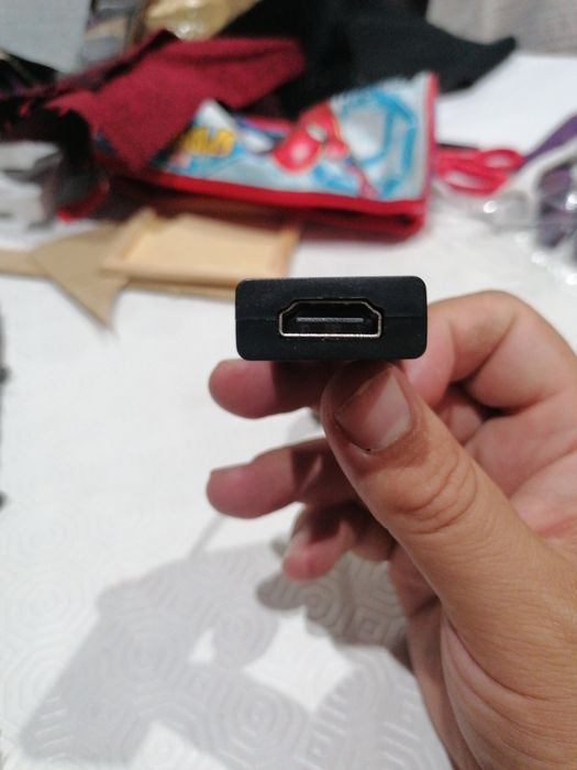 Adaptador para ligar  Telemóvel a TV