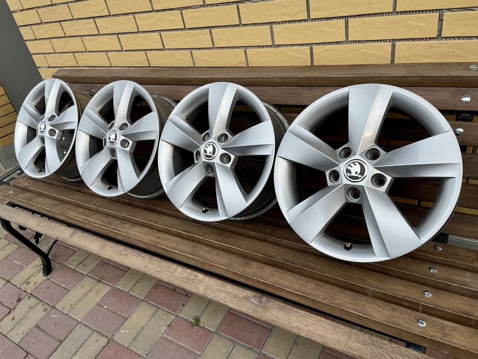 Диски Оригінал R16 5.112 ET43 Шкода А5 А7 Гольф Джета Тоуран