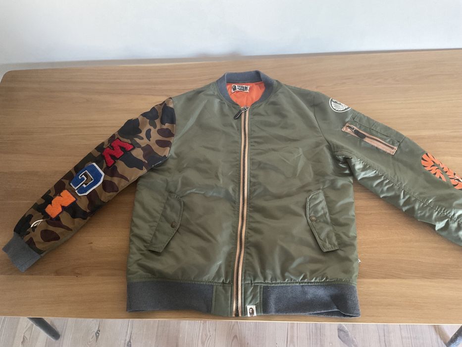 Куртка Bape Shark Bomber Jacket: 2 000 грн. - Вітровки Почаїв на Olx