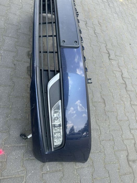 Бампер передній Passat b7 європа тредлайн на туманках