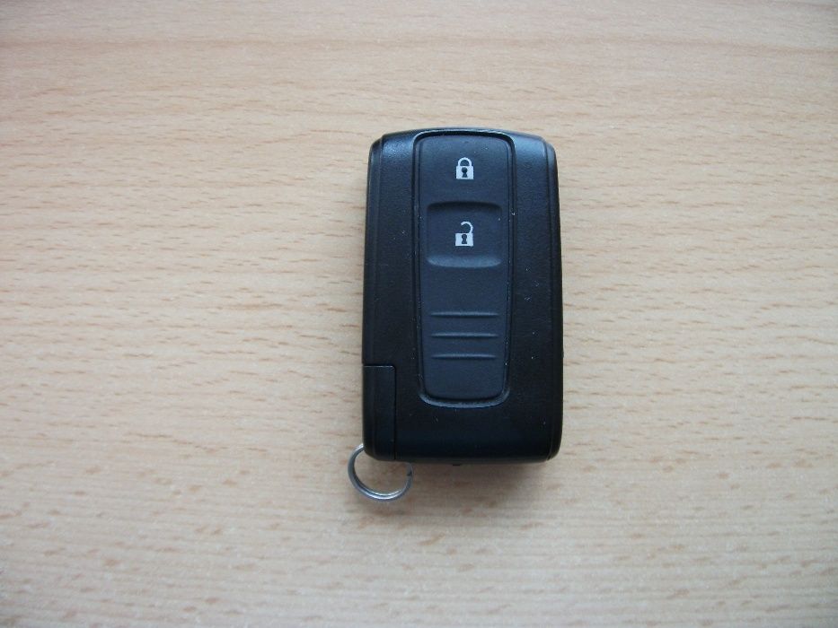 Toyota Corolla Verso kluczyk pilot programowanie kodowanie 2004 - 2008