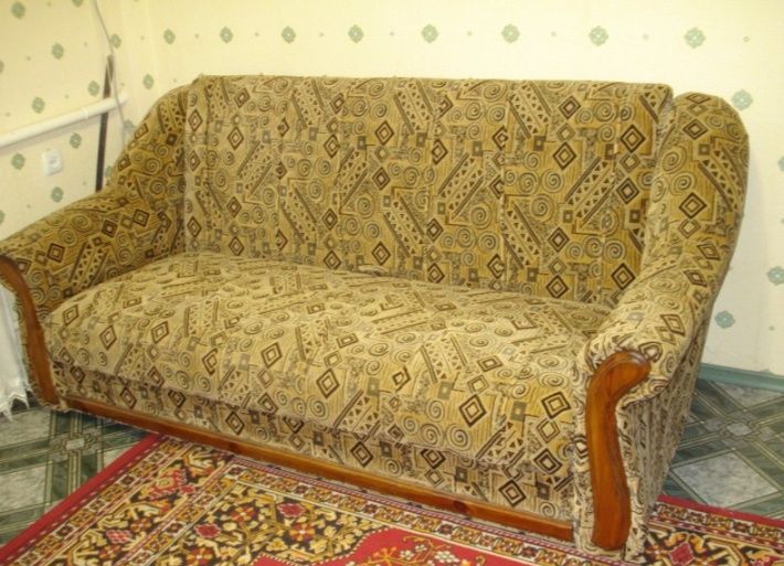 Продаю диван в гарному стані