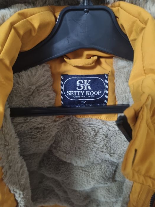 Зимова тепла куртка для хлопчика