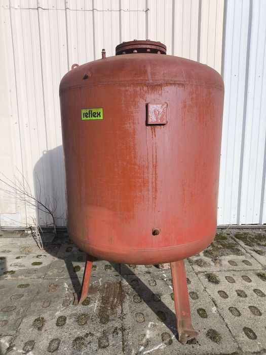 Zbiornik stalowy 1500l 1.5M3 / Beczka / Na wodę i inne /
