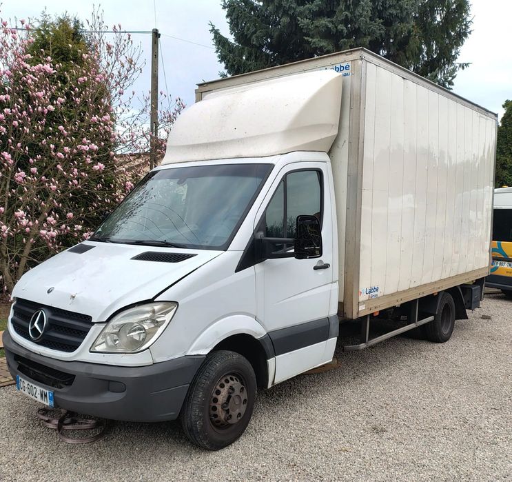 Mercedes-Benz Sprinter 516 winda na blizniaku  Sprinter 516 kontener winda na blizniaku
