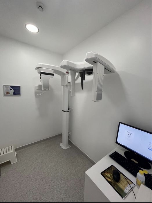 Ortopantomografo carestream cs 8100  2 D com tele