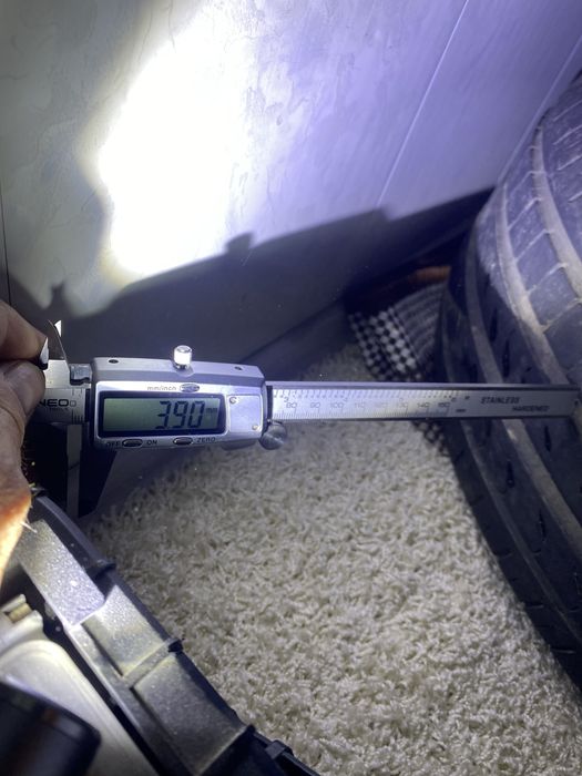 Продам 4 шины б/у Pirelli CINTURATО P7 225/60 r16