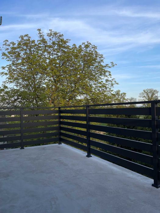 Balustrada balkonowa aluminiowa