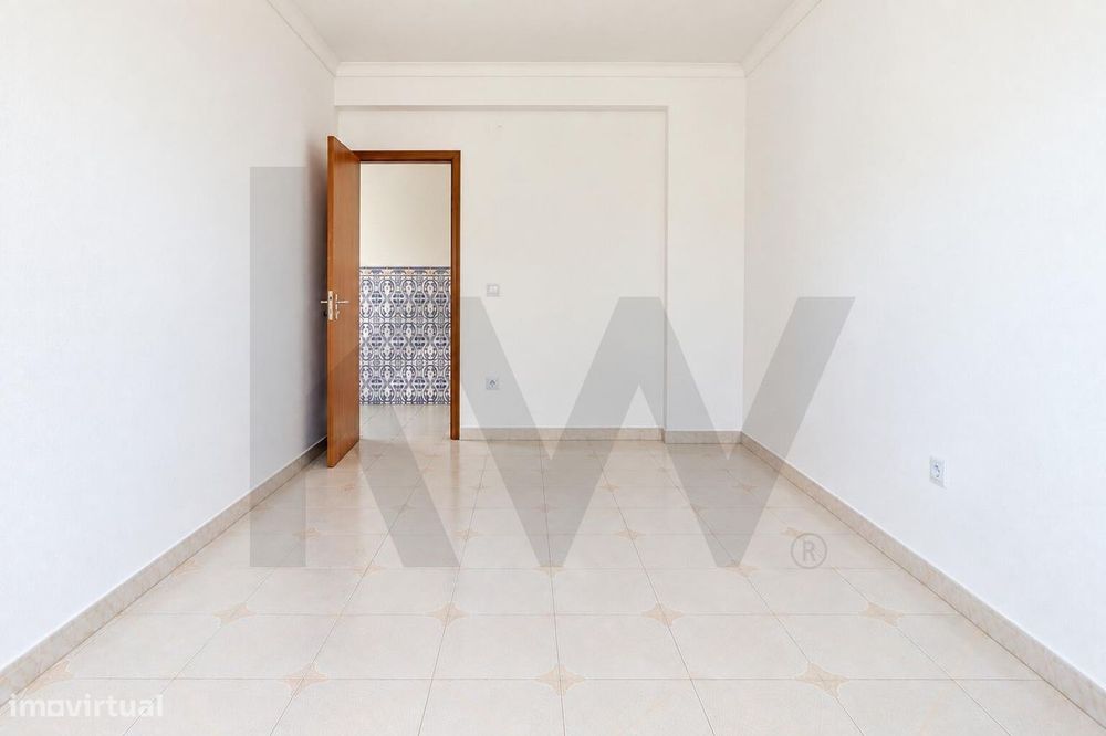 Apartamento T3 em Pinhal de Frades - Arrendamento