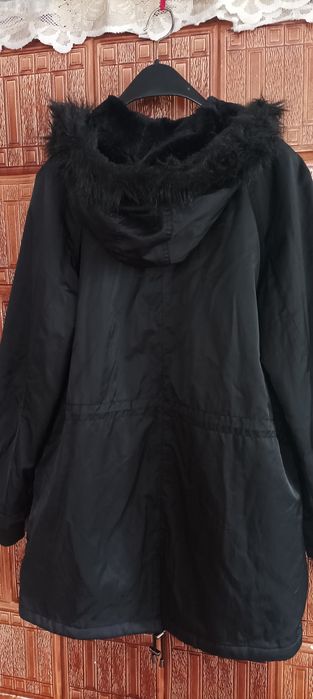 Kurtka wiosenna F&F czarna rozmiar 20 płaszczyk