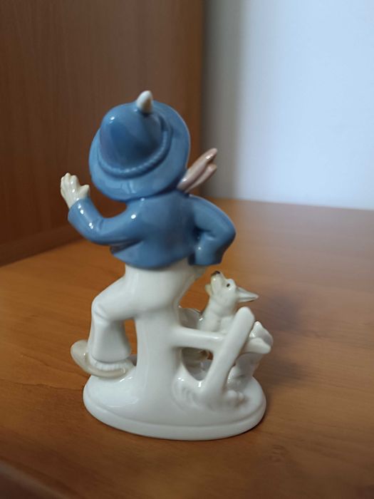 Figurka porcelanowa GDR