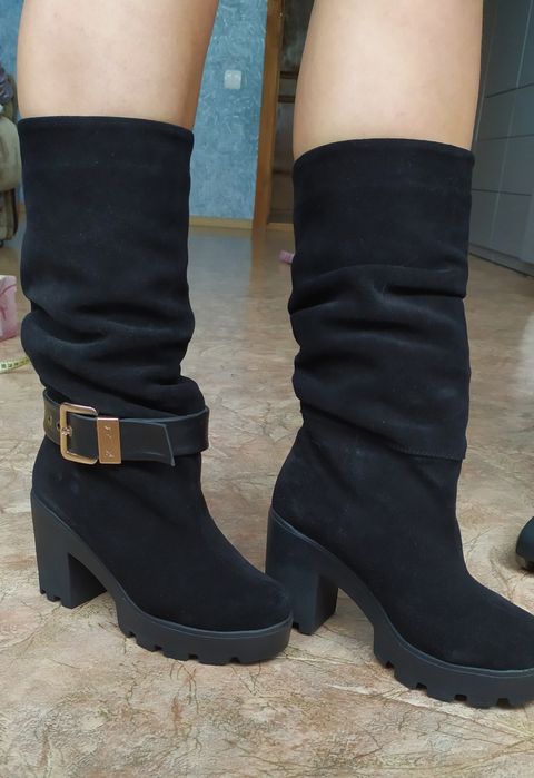 Чоботи зимові  жіночі