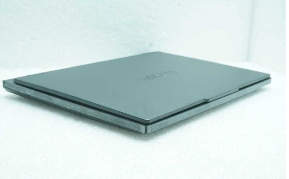 Lenovo Legion Pro 5 165 Hz Ryzen 7 8745HX 32 GB 1TB RTX 5060