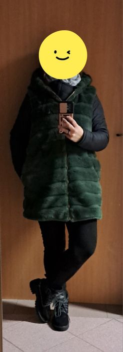 Bezrękawnik, kamizelka, sztuczne futerko Monnari 42, butelkowa zieleń.