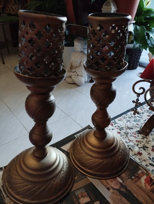 Castiçal de cobre ,pinteios mas nunca os usei.