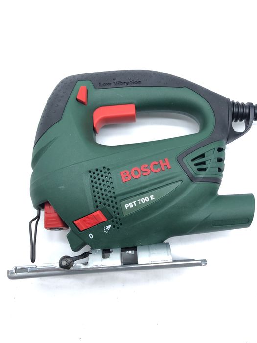 Wyrzynarka Bosch PST700E 500W zielona
