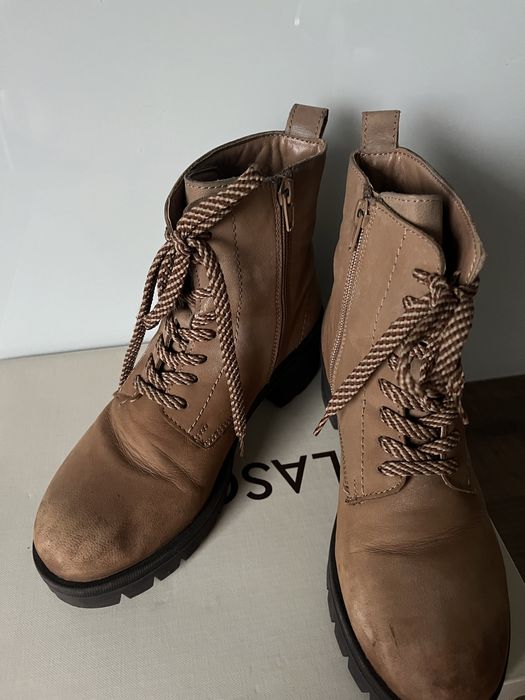 Buty skórzane botki camel Lasocki 37