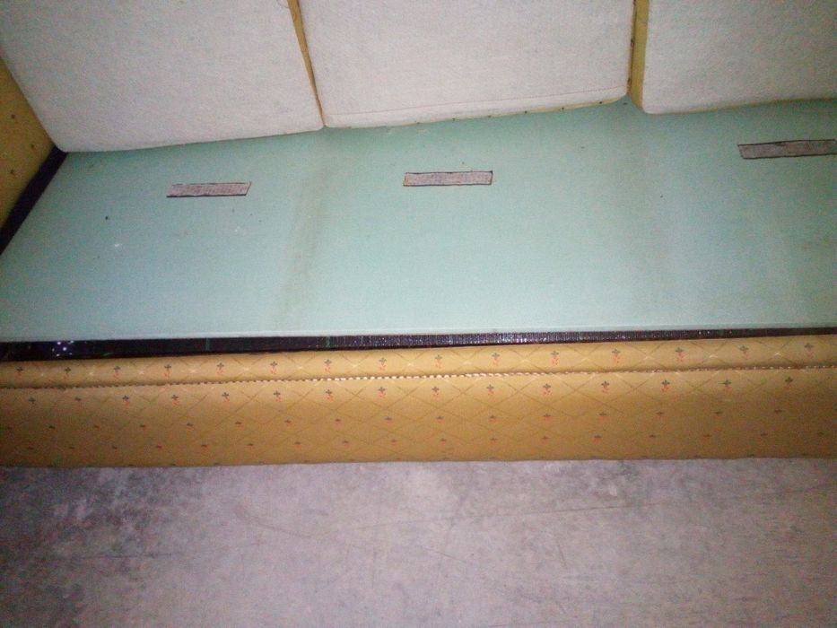 Sofá 3 lugares com cama