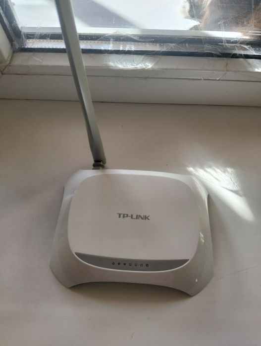 Продам роутер тр-лінк