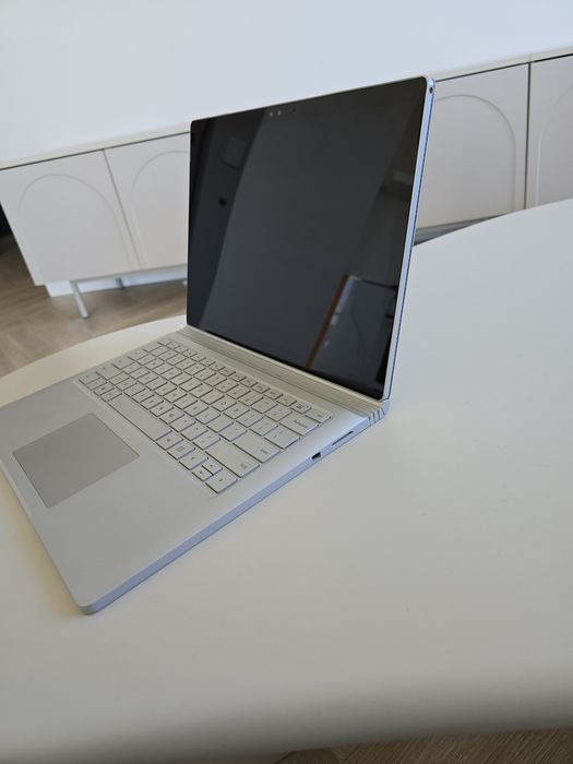 Microsoft Surface Book 1703 – najmocniejsza konfiguracja | stan idealn