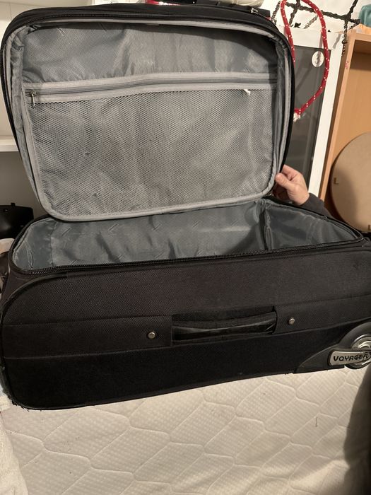 Walizka Voyager wys63 szer44 głeb24cm