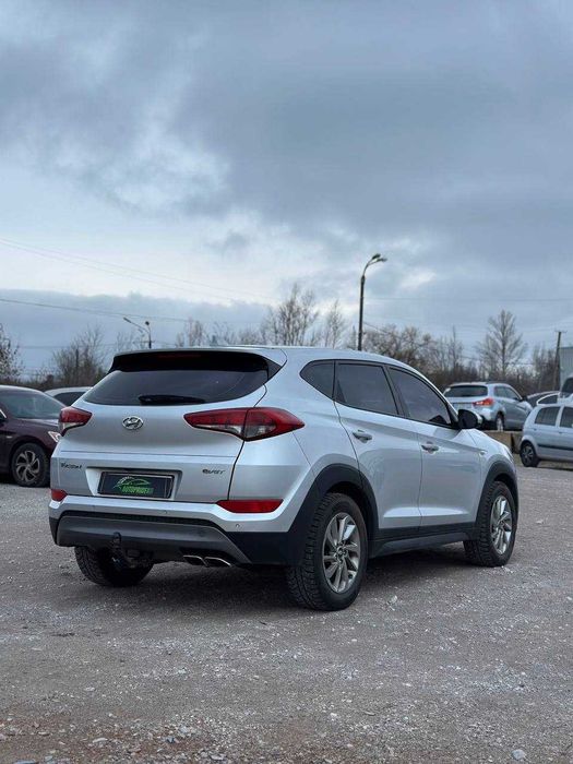 Hyundai Tucson 2015р. 2.0 дизель обмін (Перший внесок від 20%)