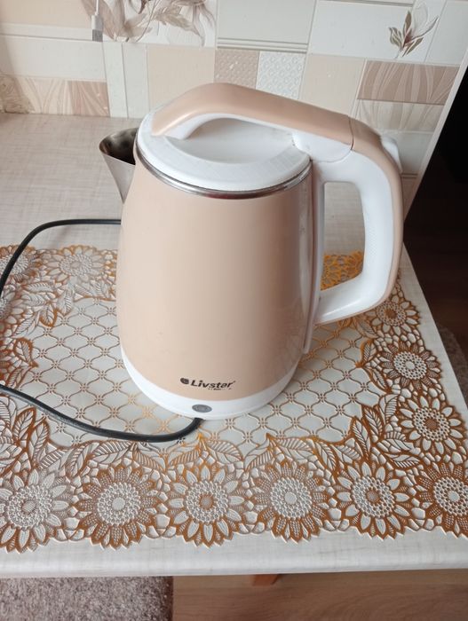 Электрочайник  не рабочий.