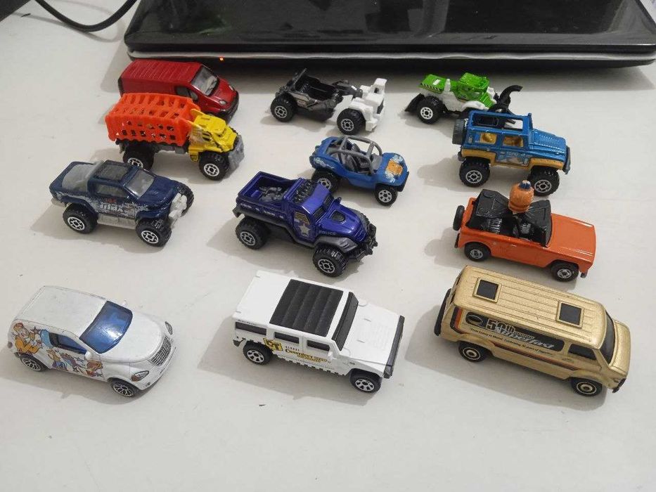 Машинки Matchbox