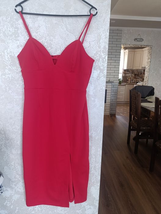 Продам плаття нові