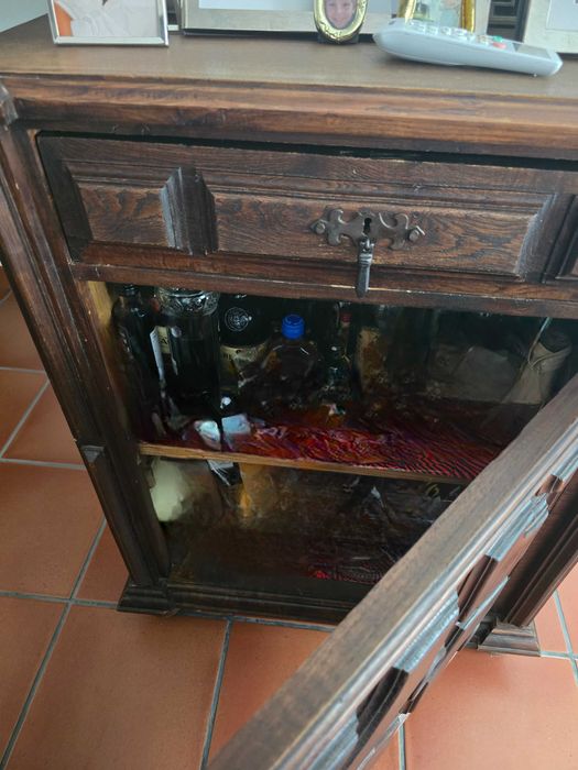 Móvel Madeira Maciça