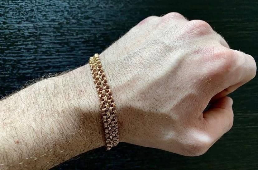 Продам золотой браслет