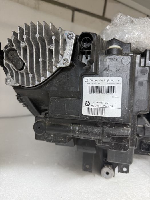 Фари фара передняя BMW X7 G07 USA Adaptive Led