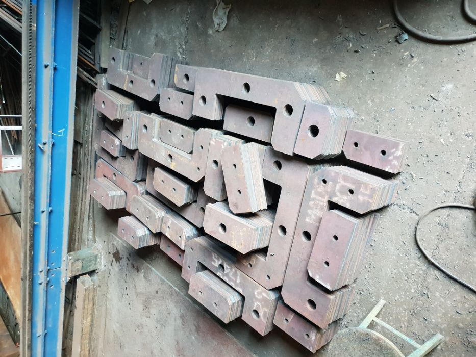 Плазмова різка металу / Плазменная резка металла