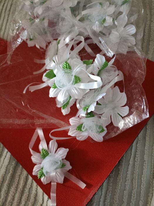 Бутоньєрки на весілля нові, Бутоньерки на свадьбу,