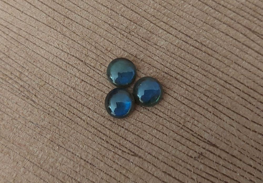 Labradoryt Niebieski Kaboszon Okrągły Klasa AAA 9mm 3 sztuki (Nowy)