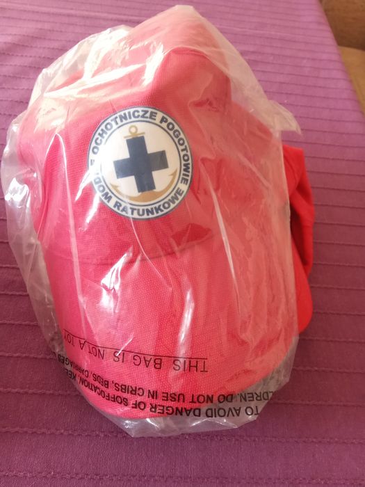 Czapka ratownika WOPR czerwona z daszkiem