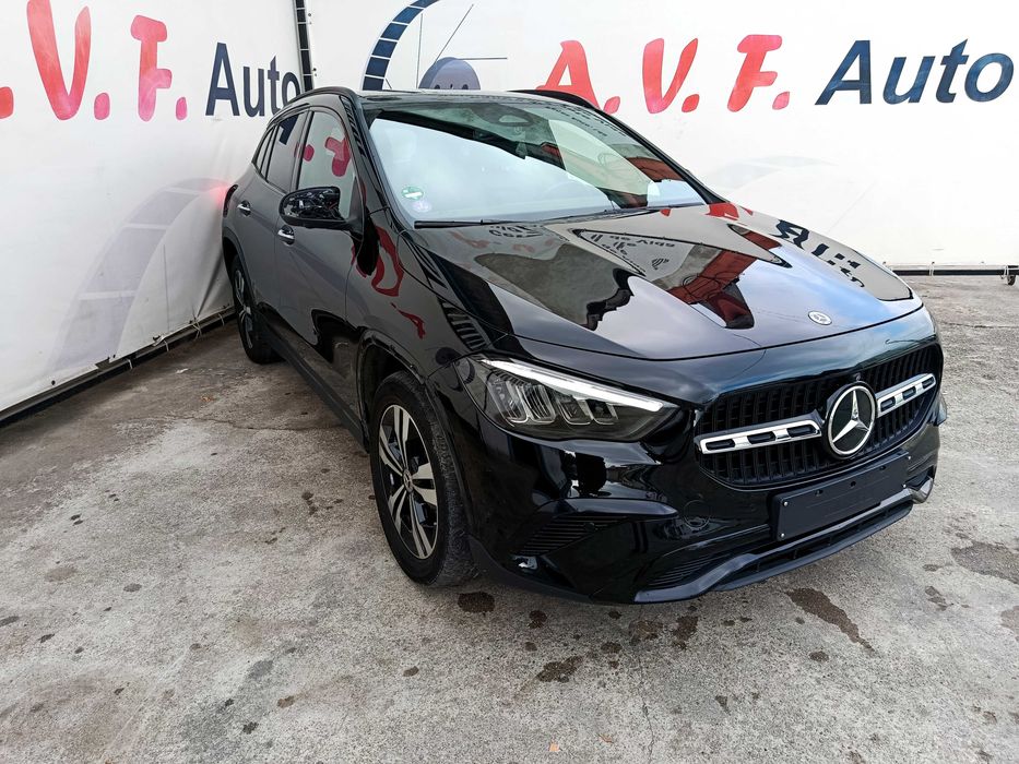 Mercedes GLA 250 E  Plug in AMG Line IVA DEDUTIVEL