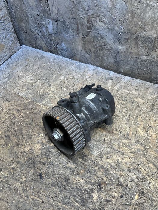 ТНВД насос паливний 8200057225 Renault 1.5 dCi, K9K Delphi