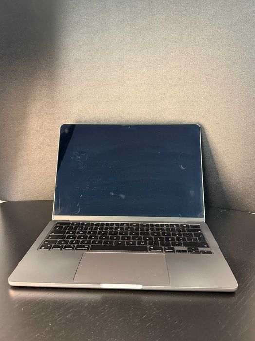 Macbook Air M2 (2022)