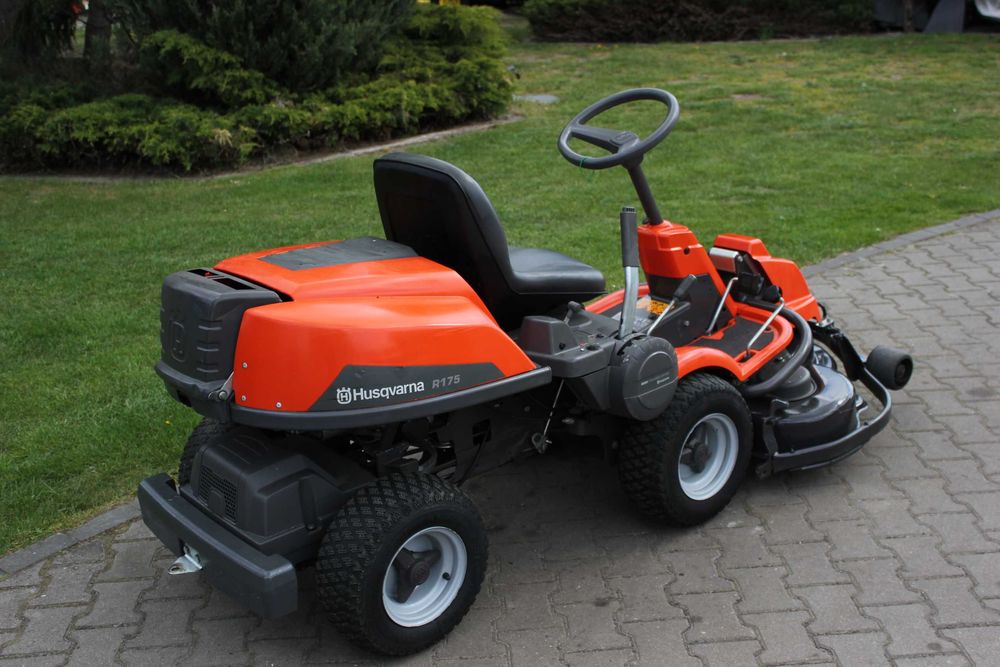 Husqvarna R175 175 Rider TRAKTOREK Kosiarka