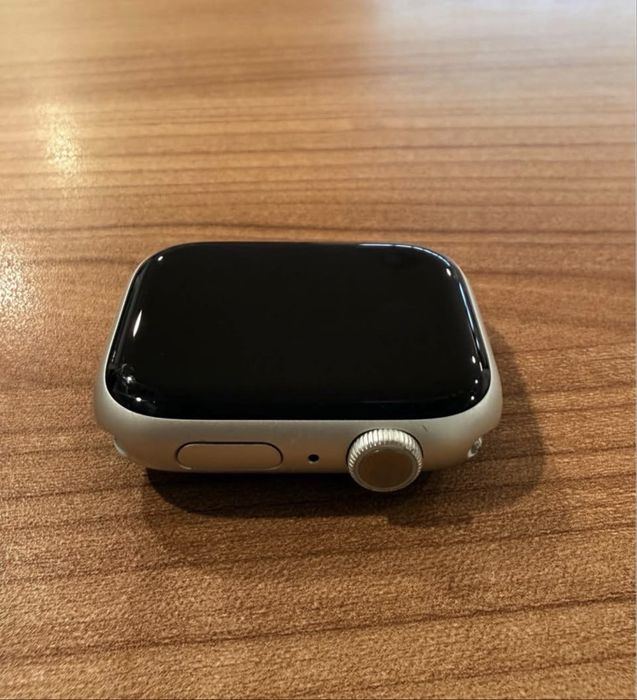 Apple  watch  9