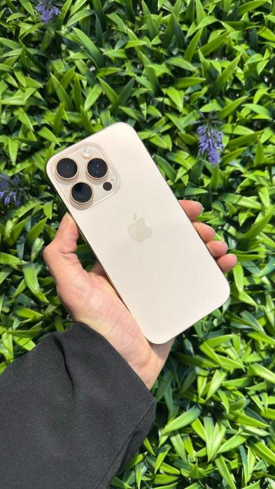 Apple iPhone 16 Pro Titânio Deserto 6.3″ 256GB - Loja Ovar