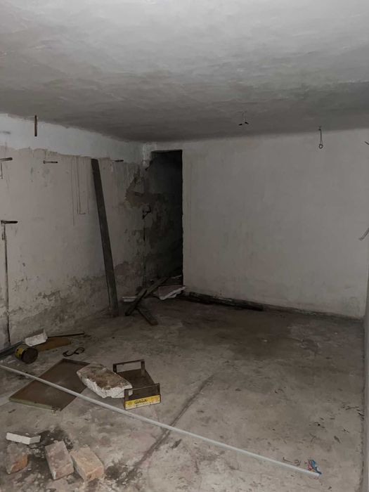 Нежитлове приміщення, 484 м2, м. Луцьк, вул. Червоного Хреста, буд. 16